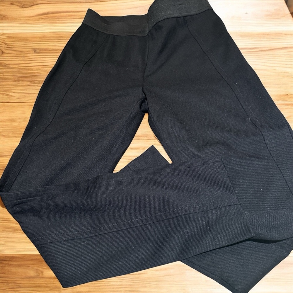 Talbots size medium black textured leggings